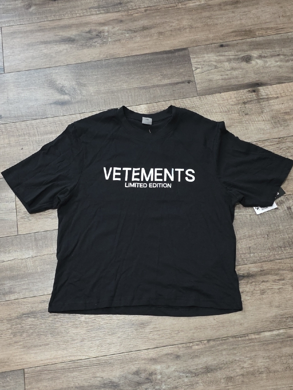 Vetements By Drill Clothing Limited Edition Logo Black Graphic T-Shirt
